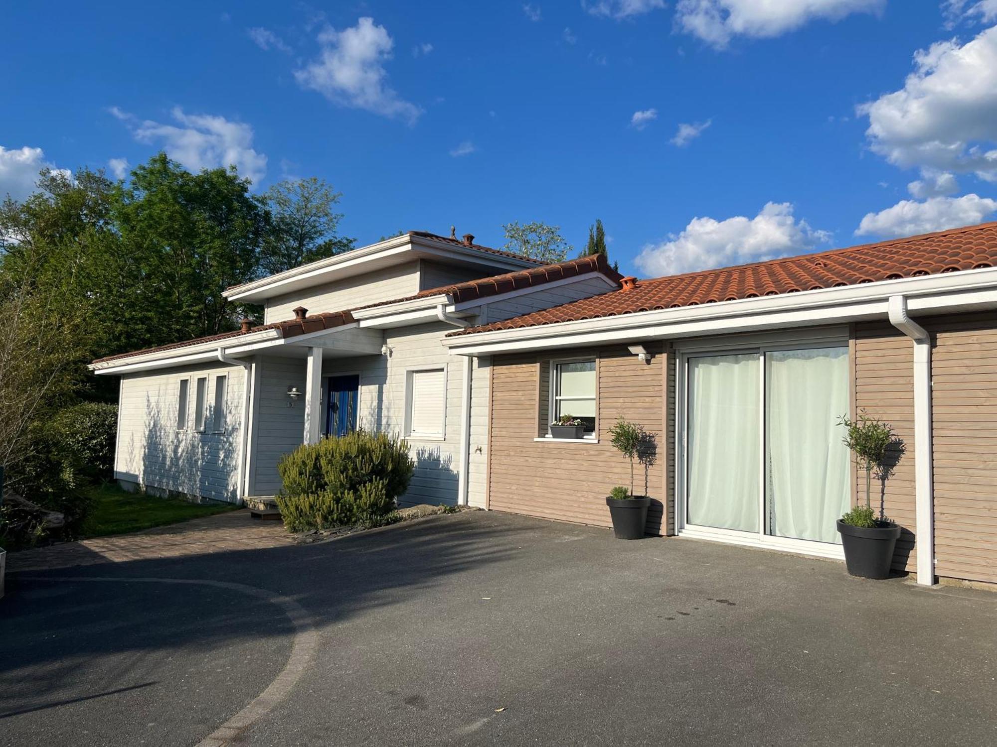Gite Ben & Nad Proche Du Puy Dufou Saint-Aubin-des-Ormeaux 外观 照片